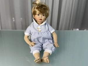 Christine Orange  Porzellan Künstlerpuppe Puppe 40 cm. Top Zustand  - Bild 1 von 4