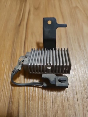 Módulo de resistencia bomba de combustible Toyota Sienna 2011-2014 23080-31160 OEM Foto 1 de 4