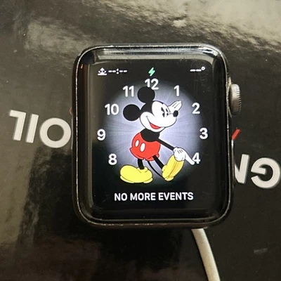 Apple iWatch Series 2 - 42 mm - Gris espacial Foto 1 de 4