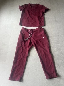 FIGS Technical Collection Scrub Set Top & Pants M/P Top Medium Magenta - Picture 1 of 6