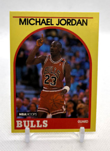 1989-90 NBA Hoops Superstars - Michael Jordan #12 Yellow Card
