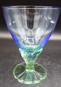 Bormioli Rocco Bahia 5 1/2" Footed Champagne/Sherbet Glasses Green Blue Italy - Picture 1 of 3