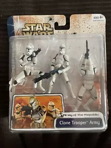 STAR WARS ARMY OF THE REPUBLIC Clone Trooper Army: ARMY BUILDER White - Picture 1 of 6