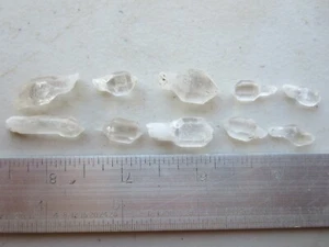 248 QUARTZ SCEPTERS. 10 SMALL SCEPTERS, FOR DISPLAY, JEWELRY OR METAPHYSICAL - Picture 1 of 3