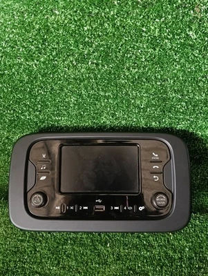 Autoradio Stereo Fiat Panda CarPlay  ORIGINALE Hybrid 2024 SENZA CODICE - Immagine 1 di 4