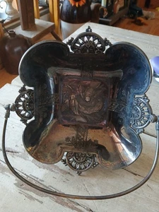 Meriden Britannia Co 1869 Quadruple Silverplate FOOTED BIRDS BRIDAL BASKET - Picture 1 of 9