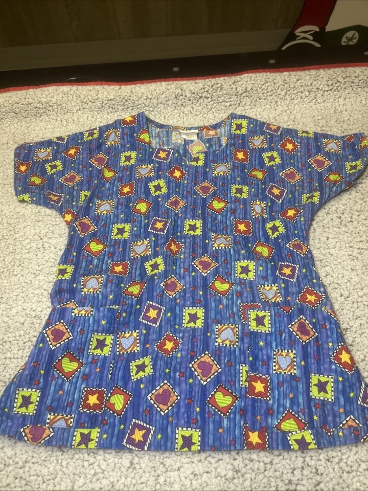 White Cross Scrub Top Women's Medium V Neck Stars, Hearts Print M SS - Image 1 of 4