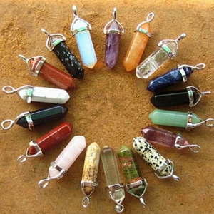 Venta al por mayor 30 piezas colgantes de piedras preciosas de curación de chakras con punta de piedra natural mixta - Imagen 1 de 12