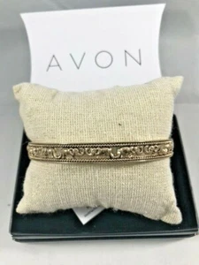 AVON TON OF STRENGTH CUFF BRACELET, NEW IN BOX-2016-GOLDTONE ELEPHANTS - Picture 1 of 6