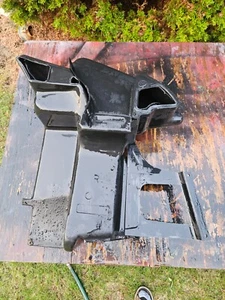 BMW E31 air collector box - damaged 840 850 RH - Foto 1 di 14