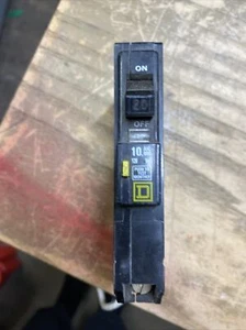 Square D Circuit Breaker 1 Pole 20 Amps 120 Vac Type QO Class A 1Z2255-B12 - Picture 1 of 5