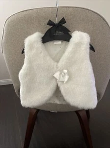 H & M Baby Little Girl Fashion Vest White Fur - Picture 1 of 3