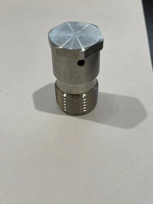 ECD15 Eaton Crouse-Hinds series ECD universal breather/drain, Stainless steel