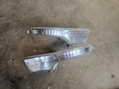 2013-2015 Nissan Altima Turn Signal LH And LR Driver and Passenger Side 949 464 - Image 1 of 4