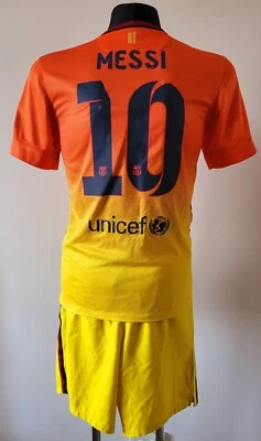 Barcelona 2012-2013 Away football Nike shirt and shorts #10 Messi size Small - Image 1 of 4