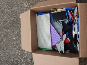 Lego bulk 7 Lbs Of Random platforms - Picture 1 of 2