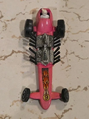Nice Vintage Matchbox Lesney 1-75 Superfast #64 Slingshot Dragster in Hot Pink - Image 1 of 4