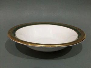 Royal Worcester “ Davenham “ Soup / Cereal Bowl - Picture 1 of 3