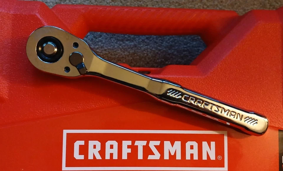 CRAFTSMAN  3/8 cmmt86722 Thin Profile Fine Tooth Ratchet socket wrench - Image 1 of 1