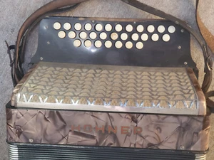 Used Hohner Club IB in C/F diatonic button accordion - Picture 1 of 10