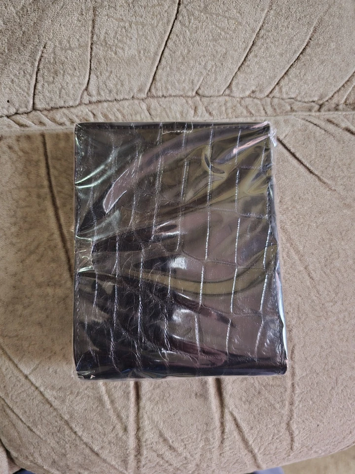 Cartera para hombre Piero E Maurizio Peroni Firenze piel de cocodrilo Foto 1 de 4