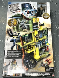 DC Justice League Ultimate Battleground Playset EXCLUSIVE 6” BATMAN (OPENED NEW) - Picture 1 of 8