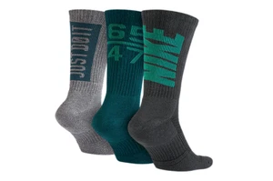 Nike Pack Of 3 Dri FIT Crew Socks Boy's Size S L68951 - Picture 1 of 4