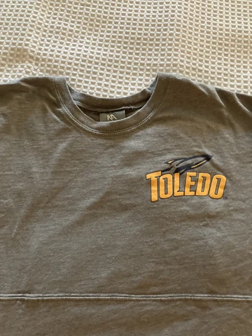 Toledo Rockets Spirit Jersey (M) pre-owned by Knights Apparel Cover