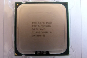 Intel Pentium E5800 - 3,20 GHz Dual-Core 2M ; CPU ; Prozessor ; SLGTG - Bild 1 von 2