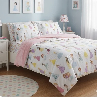 Funda nórdica completa/reina Pottery Barn Kids Disney Princess y dos fundas de almohada Foto 1 de 4