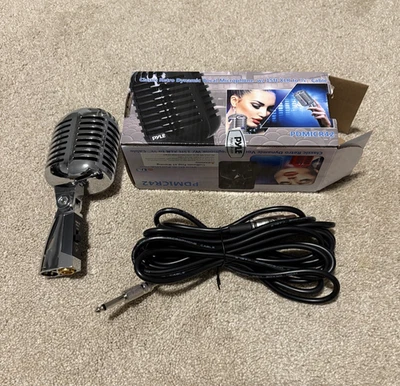Pyle PDMICR42 Retro Dynamic Microphone Unidirection XLR to 1/4, Plastic Shell - Image 1 of 4