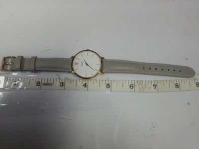 Reloj Cluse Cuarzo Unisex Tono Dorado Analógico Batería Nueva - Imagen 1 de 3