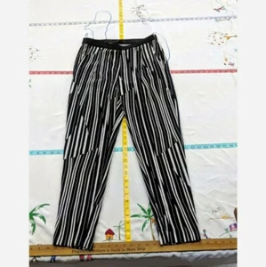Women's Size 6 H&M Striped Paper Bag Trousers, High Waist  - Picture 1 of 6