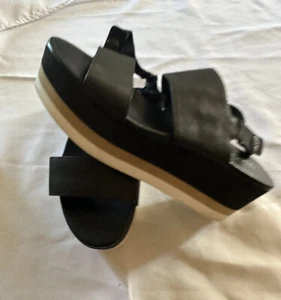 Via Spiga Neza schwarze Leder-Sandalen 2 Riemen klobig flach offene Zehenpartie Größe 11 - Bild 1 von 9