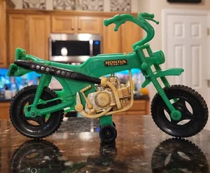 Vintage PROCESSED PLASTIC Green HONDA TRAIL 70 DIRT BIKE Motocross Cycle Toy - Picture 1 of 17