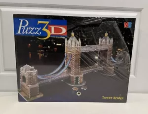 Puzz 3D Tower Bridge London 819 Piece 3D Jigsaw Puzzle MB 04608 Vintage Set 1997 - Picture 1 of 4