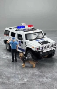 Hummer H2 off-road police alloy model 1:24 - Picture 1 of 6