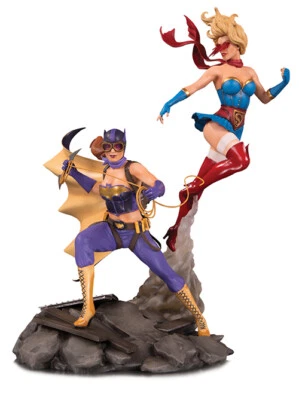 DC Bombshells 15 pulgadas estatua figura serie celebración - Batgirl & Supergirl Foto 1 de 2