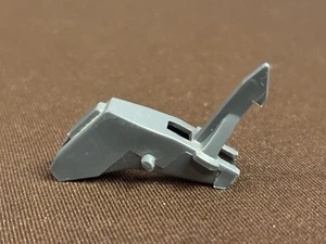 Star Wars Kenner Tie Interceptor Parts 1978 clip rilascio ala parte OEM • quantità 1 • - Foto 1 di 9