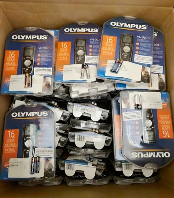OLYMPUS VN-960PC 128 MB Interface Digital Voice Recorder with PC Link - Image 1 of 4
