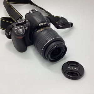 Nikon D3100 Black DSLR Camera & Nikon DX 18-55mm Lens UNTESTED (8D) MO#8756 - Imagen 1 de 12