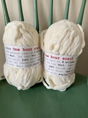 LOT 2 One Hour Scarf SIRDAR CHUNKY Knitting Yarn 150g each 100% Nylon White SOFT - Image 1 of 3