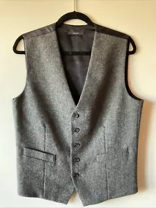 EXPRESS Small Men’s Wool Blend Vest Preowned 5button FREE SHIPPING IN THE US48 - Picture 1 of 6