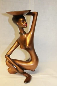 Grande statuina Cortendorf 1089 Africa ragazza colorata con guscio NUDO 28 cm RARA - Foto 1 di 6