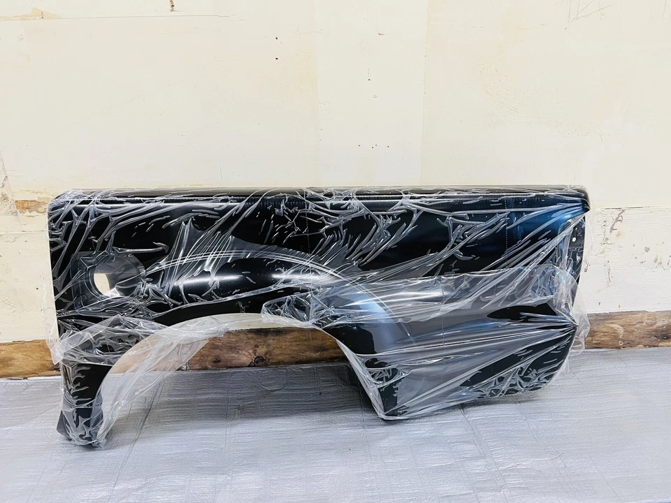 2005-2014 2015 2016 2017 2018 2019 2020 2021 NISSAN FRONTIER LEFT BED SIDE PANEL - Image 1 of 4