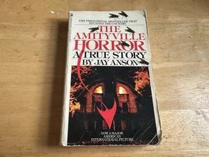 The Amityville Horror Paperback Book 1979 Jay Anson Bantam Movie Edition - Picture 1 of 5