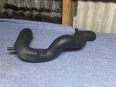 2006 Yamaha Bruin 350 2wd OEM Plastic Air Breather Tube Pipe - Image 1 of 4