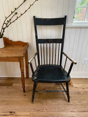 Antique Windsor Chair in Black (1850s) Cover