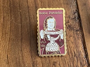 c PINS PIN POSTE TIMBRE STAMP  USA BABE ZAHARIAS - Picture 1 of 1