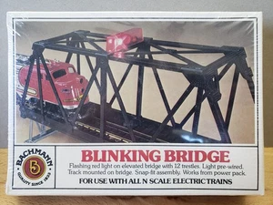 Bachmann Blinking Bridge Model Kit N Scale - Picture 1 of 7